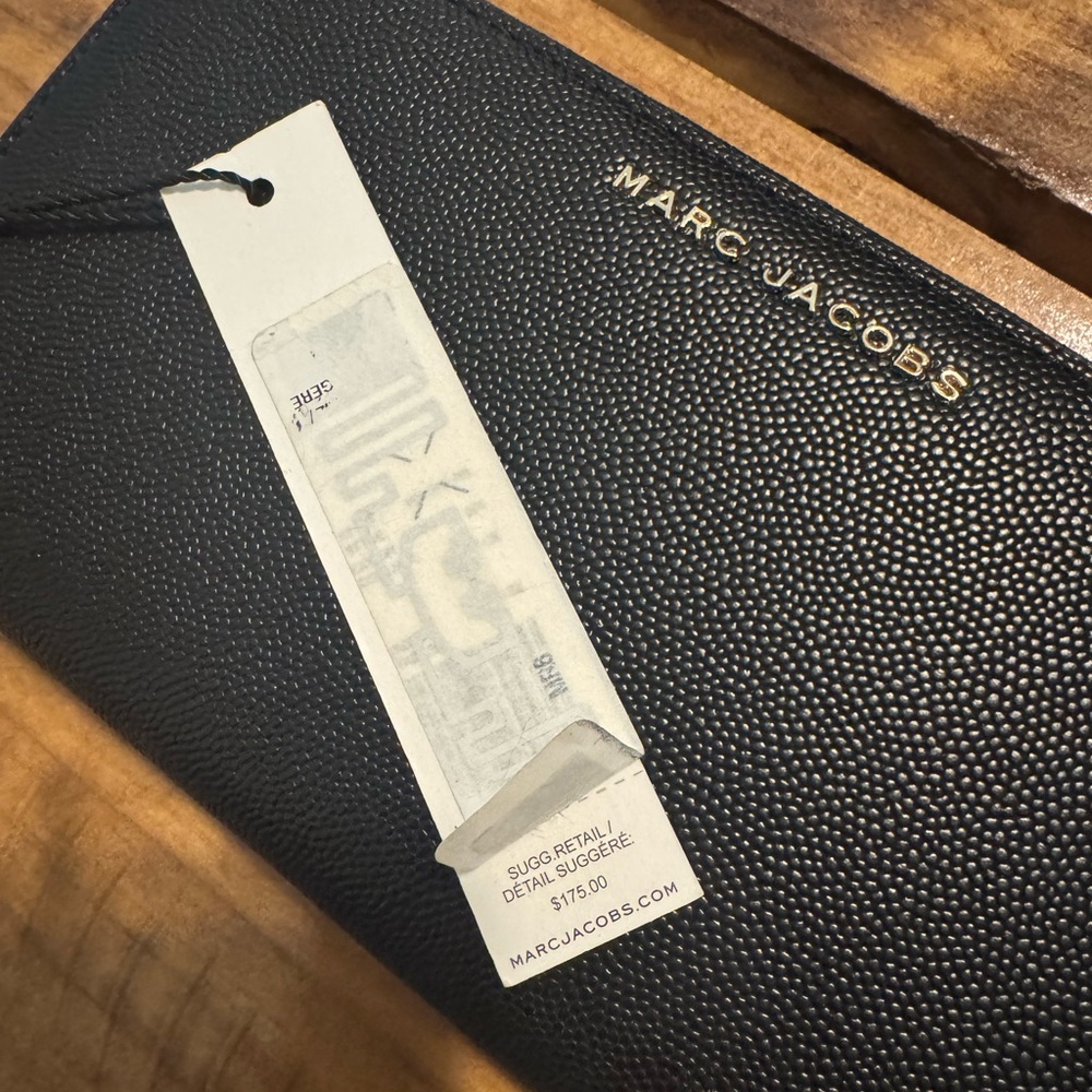 Marc Jacobs Black Textured Wallet